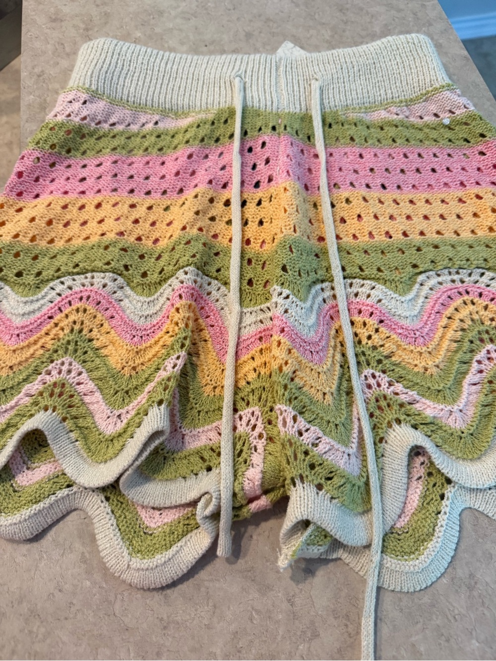 Crochet Wave‎ Knit Shorts in Pastel Stripe-boutique NWT